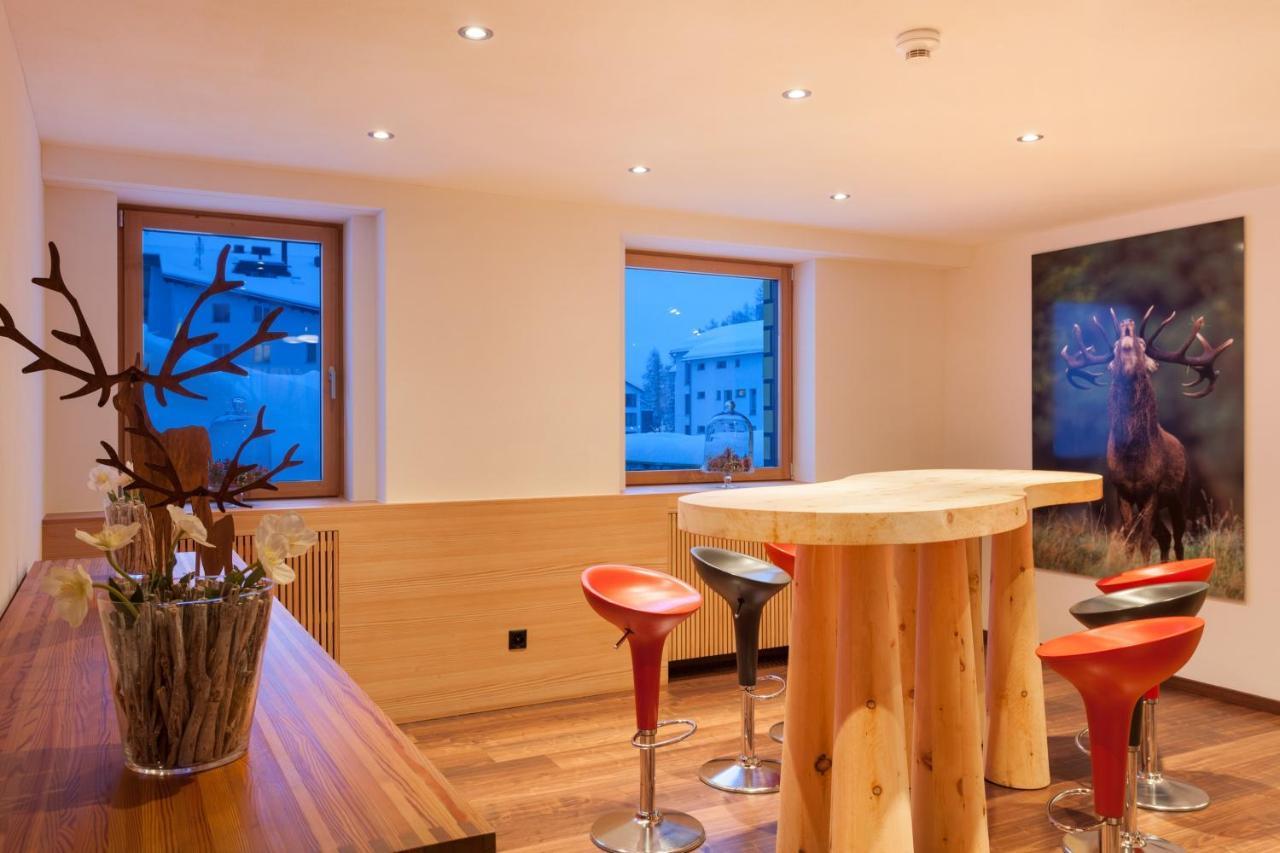Boutique Hotel Cervus Санкт-Мориц Экстерьер фото